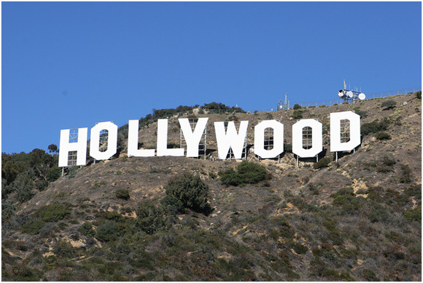 
            Les majors d'Hollywood : des gardes-barrières centenaires          
