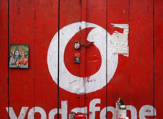             Vodafone persiste et signe en Inde          